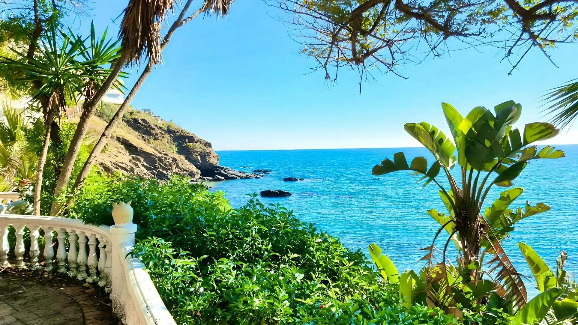 Pleasant Studio With Sea View In Benalmadena 30 M² Pool Apartment